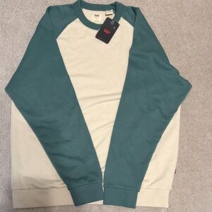 Levi's Men's Green and Cream Sweatshirt
